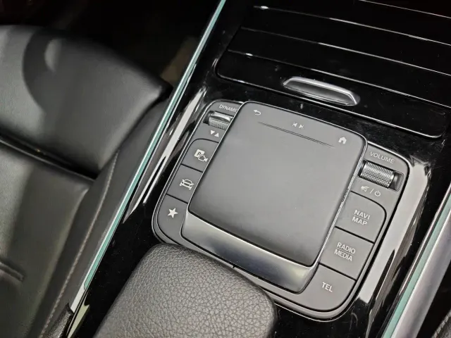 Mercedes-Benz GLA-Class — Фото автомобиля 16