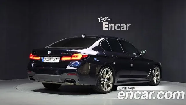 BMW 5 Series G30 — Фото автомобиля 2