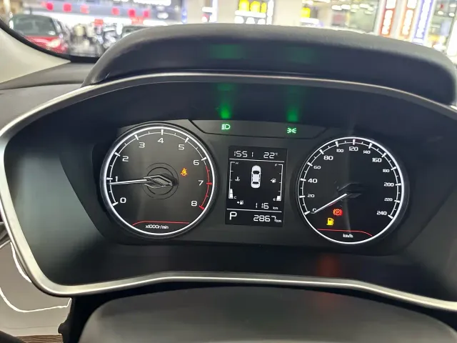 Geely Binyue — Фото автомобиля 16