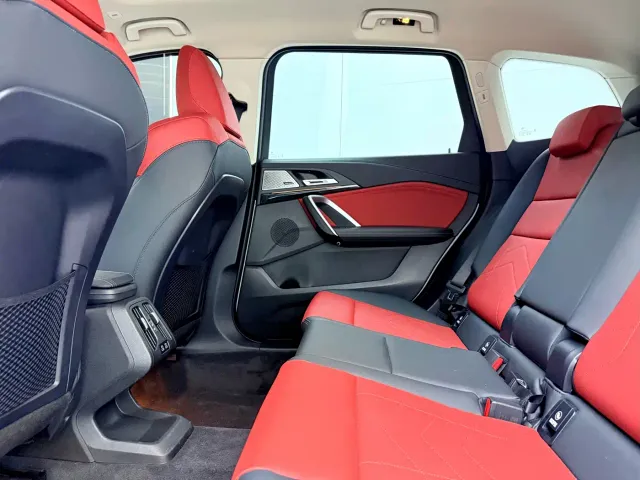 BMW X1 — Фото автомобиля 10