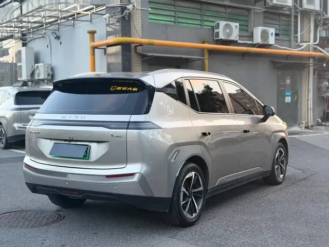 GAC Aion Y — Фото автомобиля 4