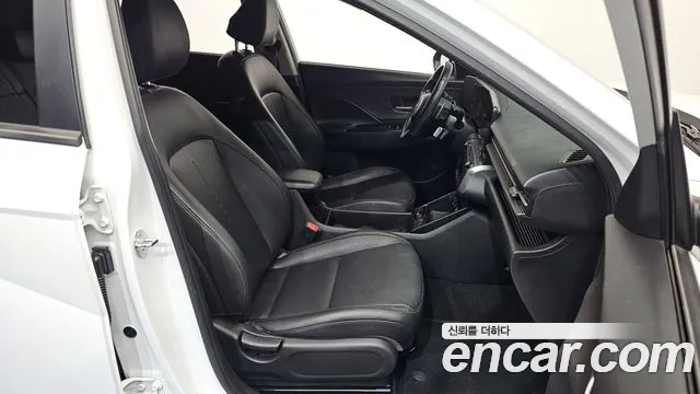 Hyundai Kona SX2 — Фото автомобиля 12