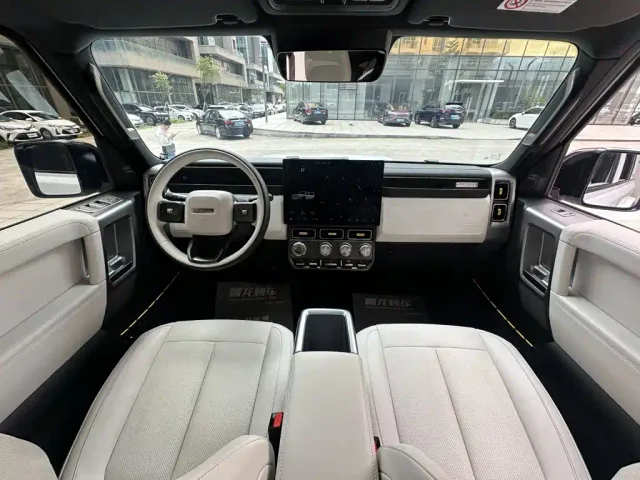 iCAR V23 — Фото автомобиля 6