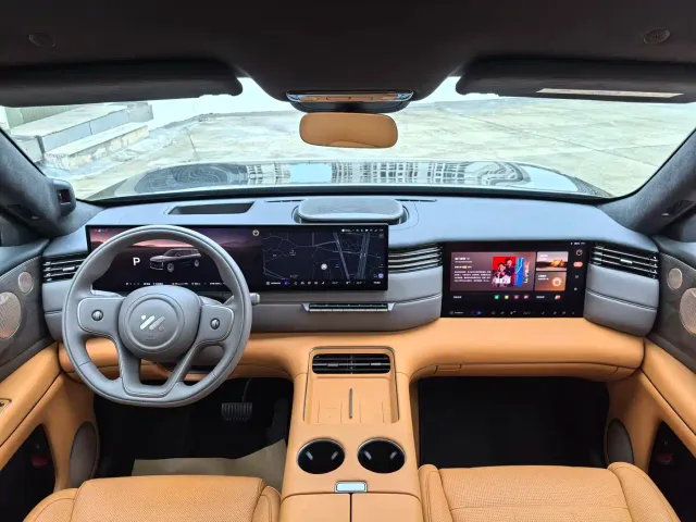 IM Motors LS8 — Фото автомобиля 6