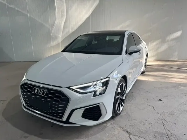 Фотография автомобиля — Audi A3