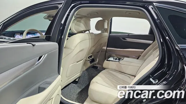 Genesis G80 Бензин 2.5 турбо AWD — Фото автомобиля 11