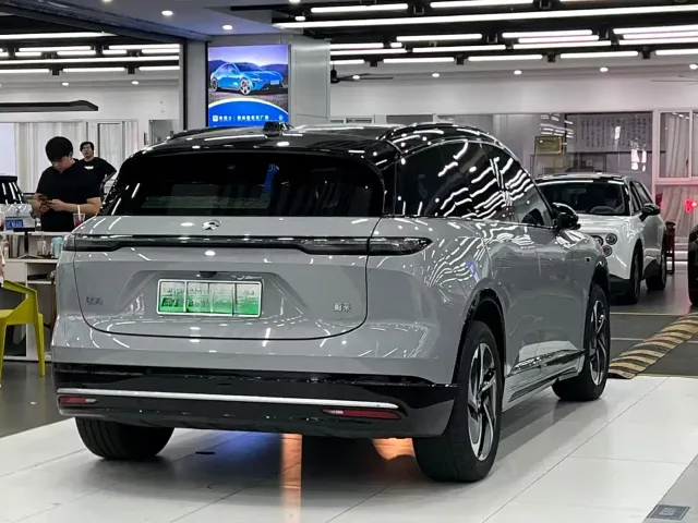 Nio ES6 — Фото автомобиля 7