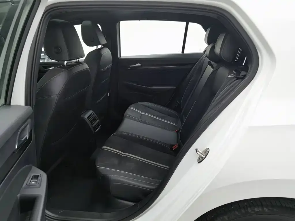 Volkswagen Golf 2021 280TSI DSG R-Line — Фото автомобиля 15