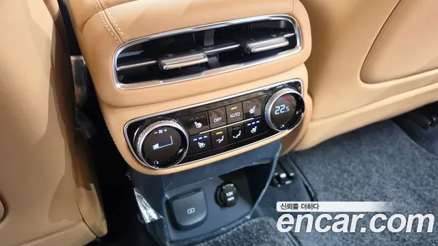 Genesis GV80 — Фото автомобиля 22