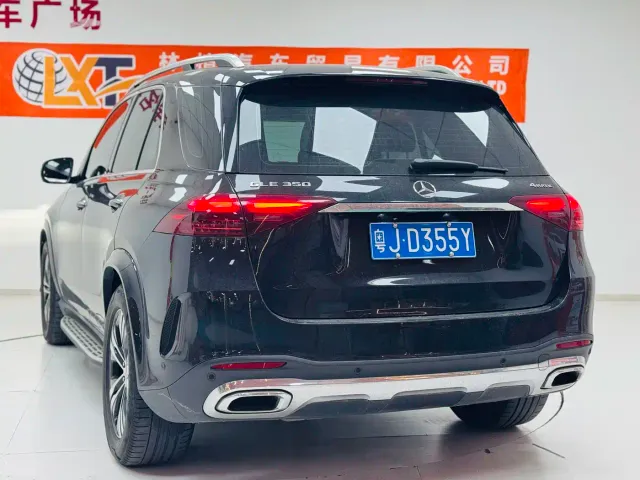 Mercedes-Benz GLE-Class — Фото автомобиля 12