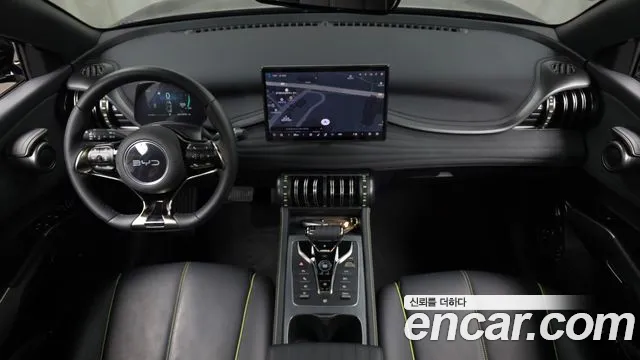 BYD Atto 3 — Фото автомобиля 10