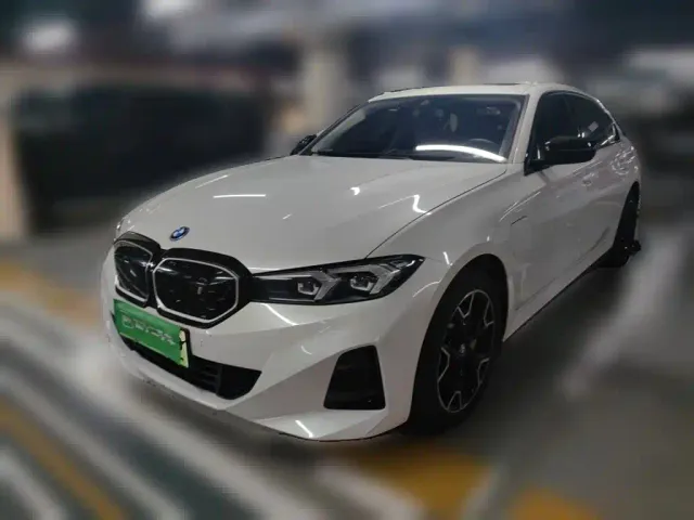 Фотография автомобиля — BMW i3