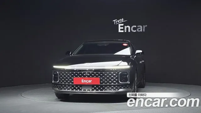 Hyundai Grandeur GN7 — Фото автомобиля 3
