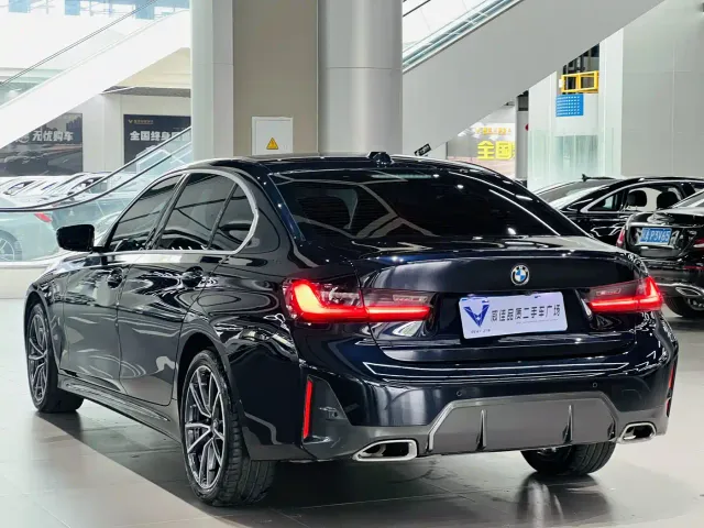 BMW 3 Series — Фото автомобиля 7