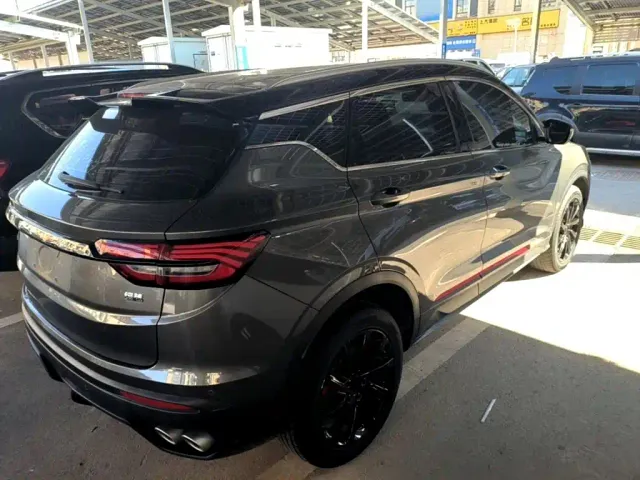 Geely Binyue — Фото автомобиля 6