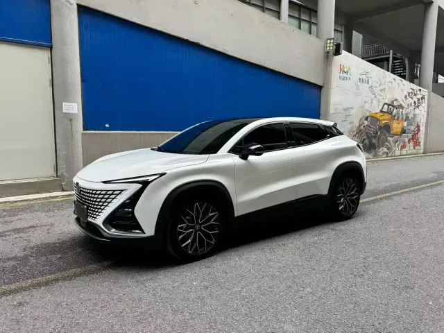 Фотография автомобиля — Changan UNI-T
