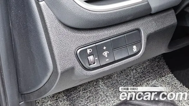 Kia Seltos New — Фото автомобиля 20