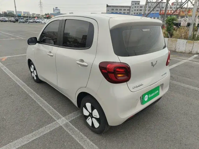 Wuling Hongguang Mini EV — Фото автомобиля 4