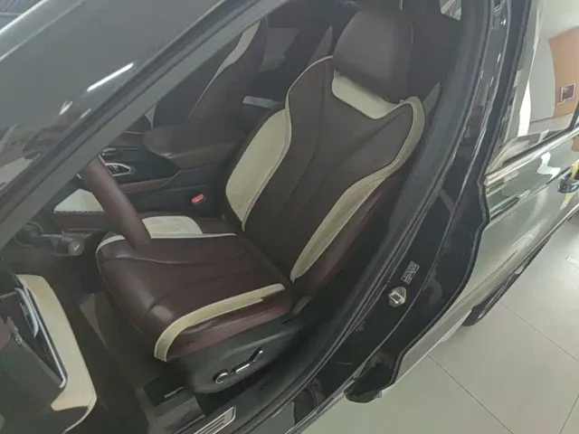 Geely Xingyue L — Фото автомобиля 14