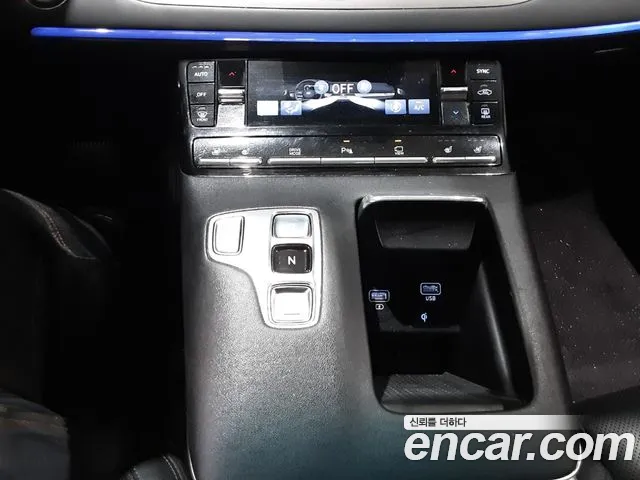 Hyundai Grandeur Grandeur (New) — Фото автомобиля 15