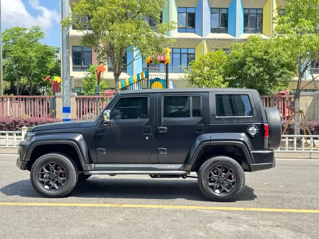 BAIC BJ40 — Фото автомобиля 11