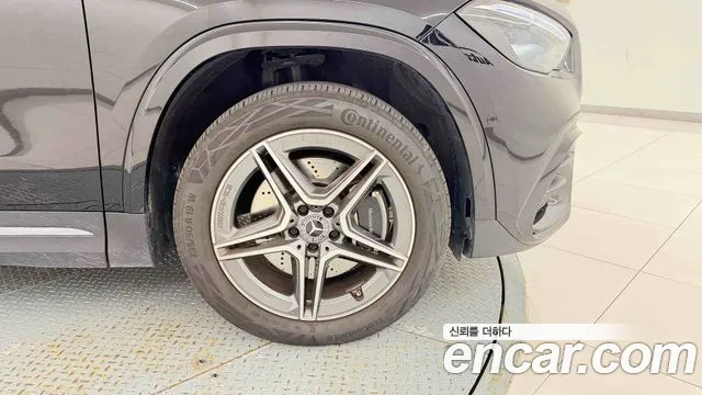 Mercedes-Benz GLA-Class H247 — Фото автомобиля 9