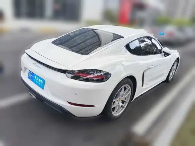 Porsche 718 — Фото автомобиля 5