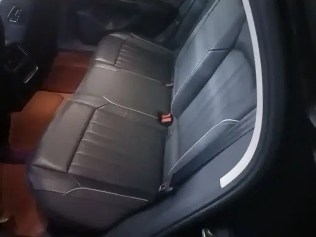 Volkswagen Passat 2022 330TSI Starlight Elite Edition — Фото автомобиля 16