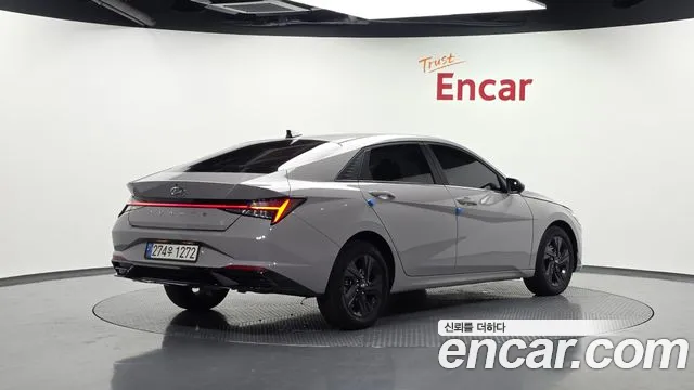 Hyundai AVANTE Avante (CN7) — Фото автомобиля 2