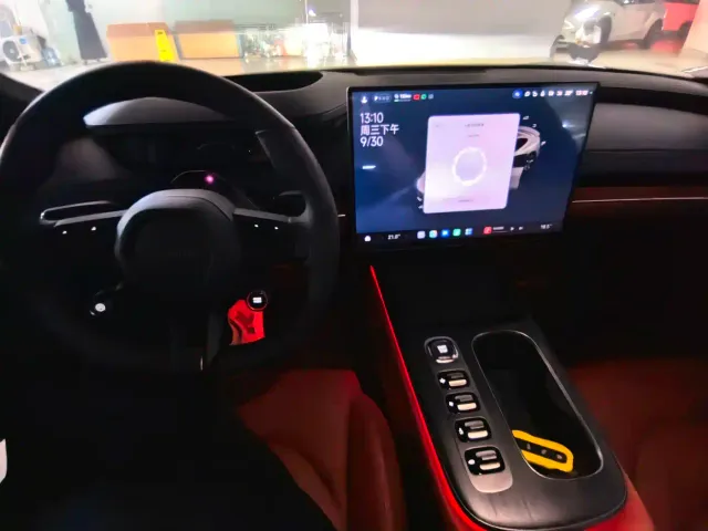 Xiaomi SU7 — Фото автомобиля 6