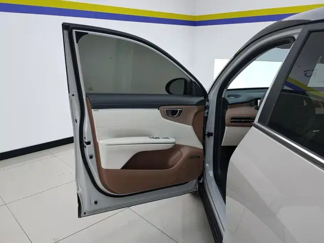 Wuling Bingo S — Фото автомобиля 7