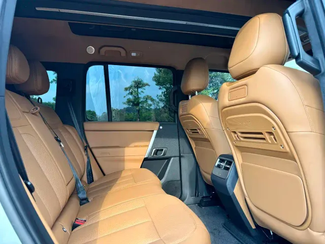 iCAR V27 — Фото автомобиля 7