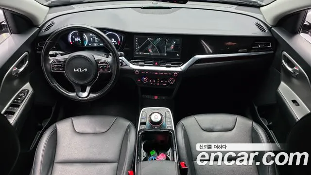 Kia Niro Niro Plus Air — Фото автомобиля 7