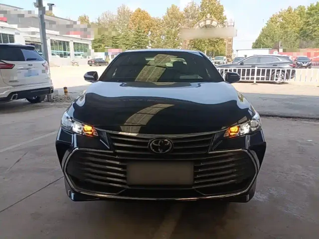 Toyota Avalon 2019 2.0L Progressive Edition (China VI) — Фото автомобиля 2
