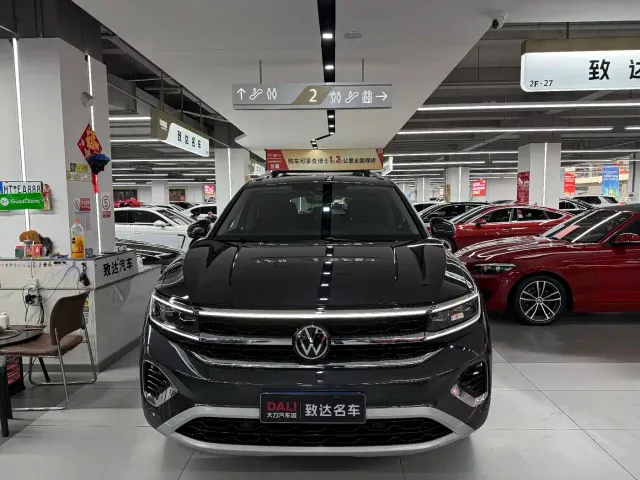Volkswagen Talagon — Фото автомобиля 2