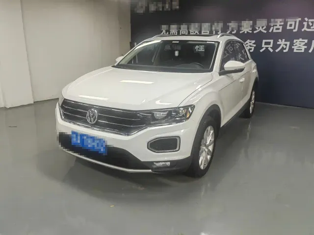 Фотография автомобиля — Volkswagen T-Roc