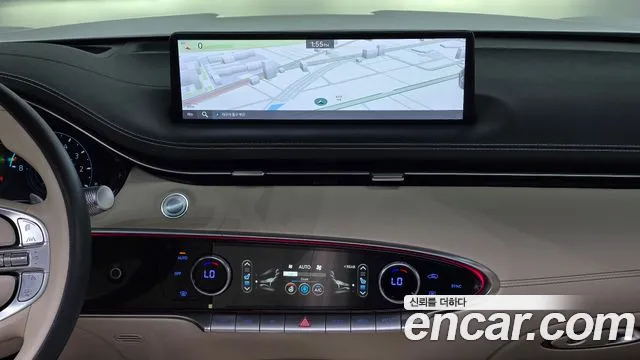 Genesis GV70 — Фото автомобиля 24
