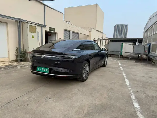 Buick Electra L7 — Фото автомобиля 7