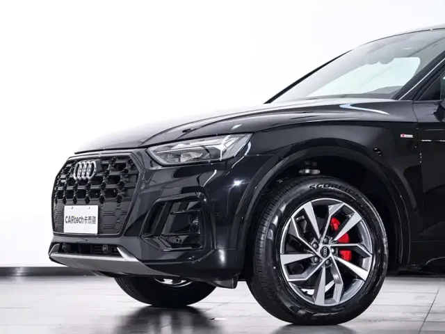 Audi Q5L — Фото автомобиля 5