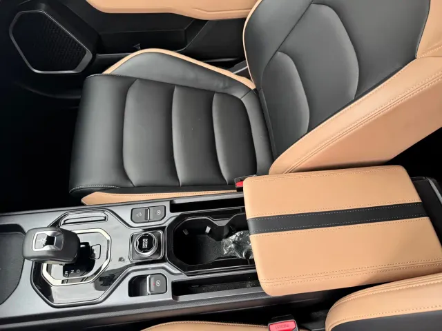 Geely Geely ICON 2023 Model 1.5TD Chocolate Deluxe Edition — Фото автомобиля 8