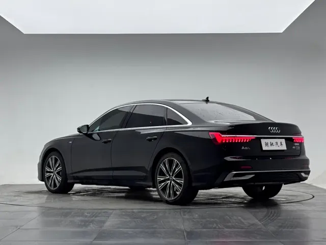 Audi A6L — Фото автомобиля 8