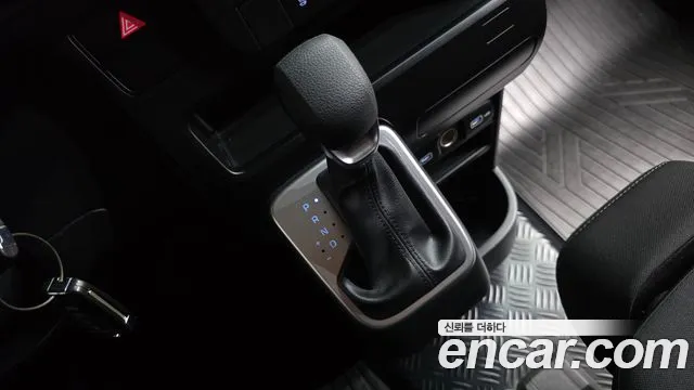 Hyundai Staria — Фото автомобиля 12