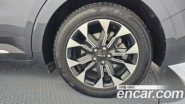 Kia Canival Carnival 4 поколение Бензин 7 мест Noblesse — Фото автомобиля 17
