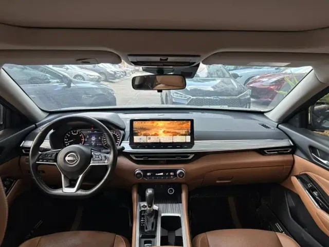 Nissan Teana — Фото автомобиля 9