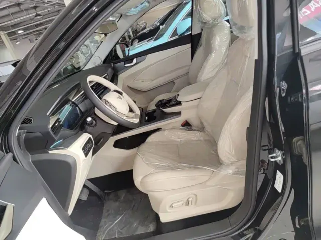 Kaiyi Kunlun NEV — Фото автомобиля 14