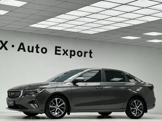 Geely Emgrand — Фото автомобиля 7