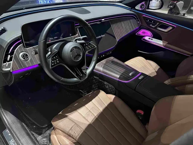 Mercedes-Benz E-Class — Фото автомобиля 10