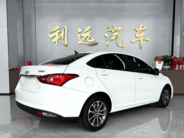 Chery Arrizo 5 — Фото автомобиля 15