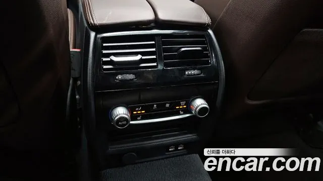 BMW 5-Series 5 серия (G30) 530i xDrive Luxury — Фото автомобиля 17