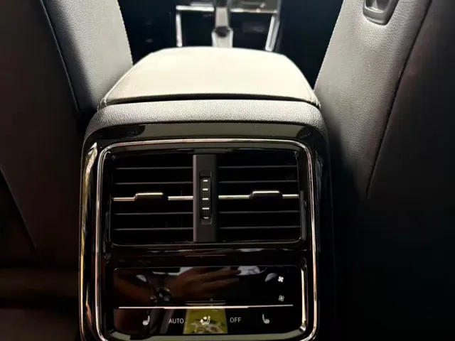 Volkswagen Passat — Фото автомобиля 8
